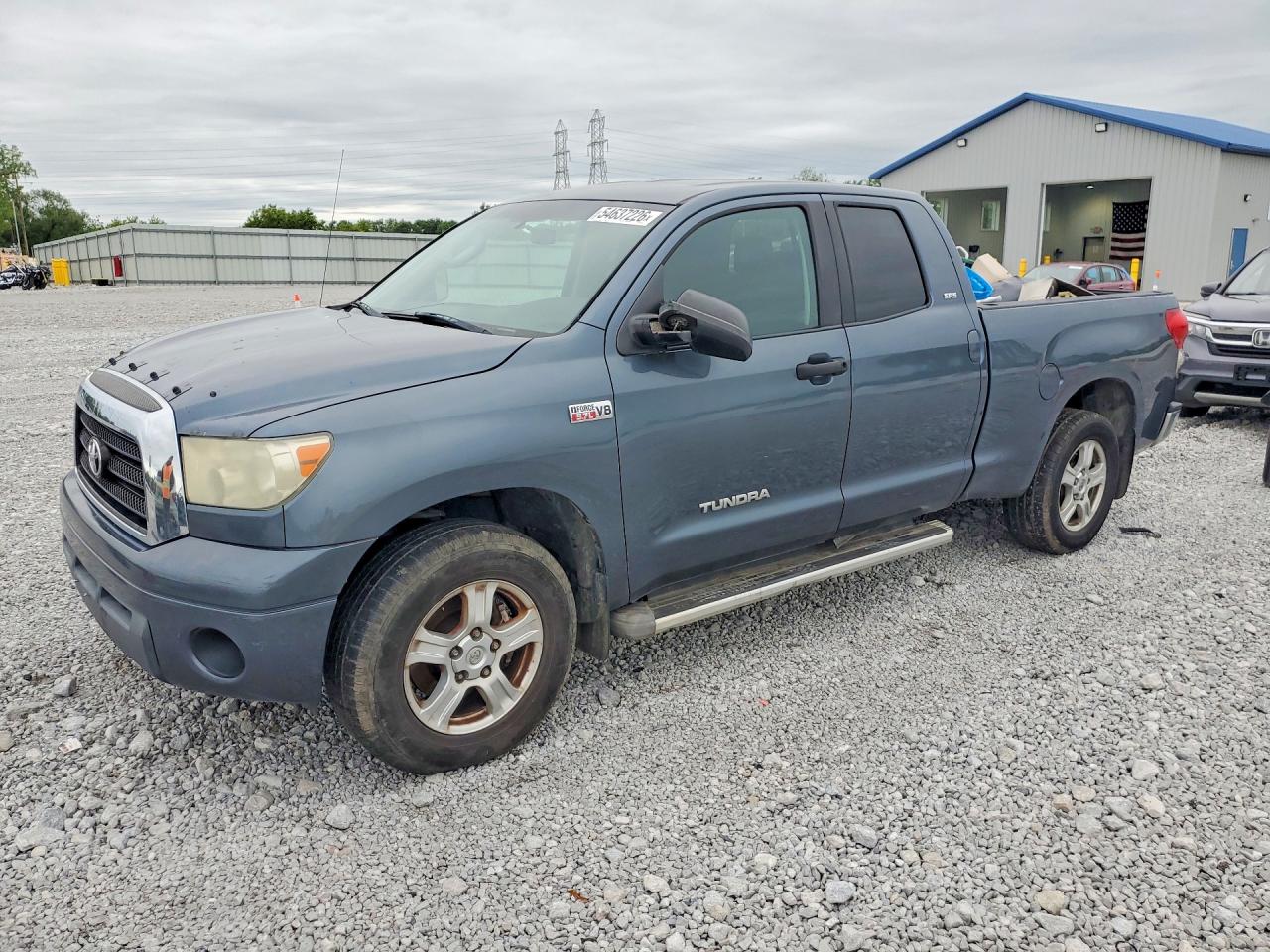 Salvage Toyota Tundra Image