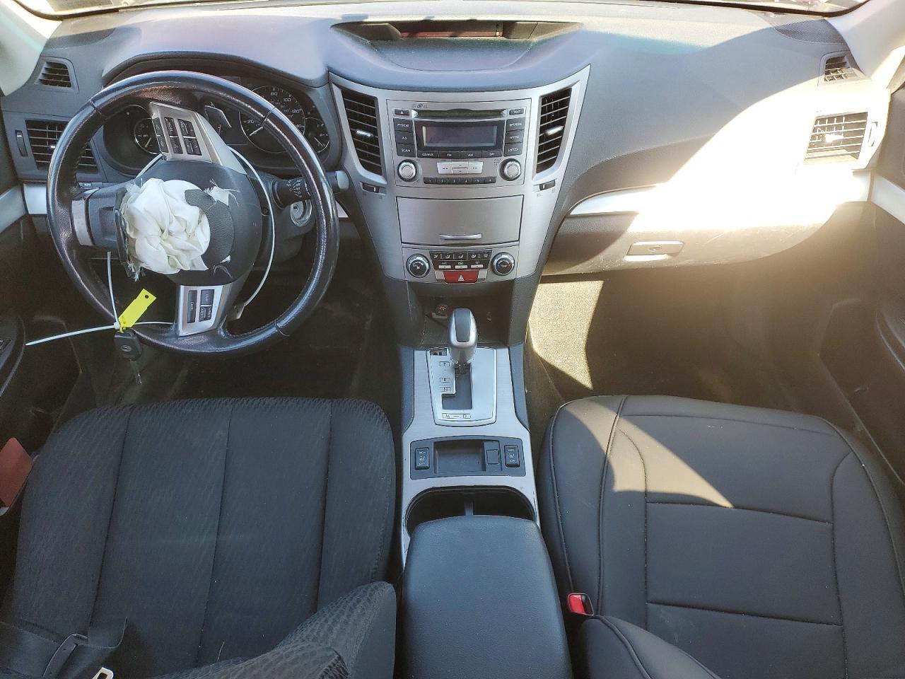 Subaru Outback 2.5i Premium