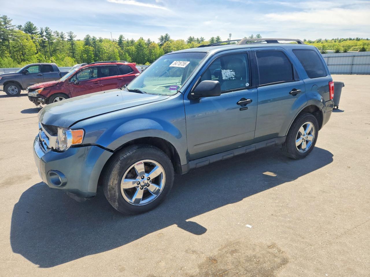 Salvage Ford Escape Image