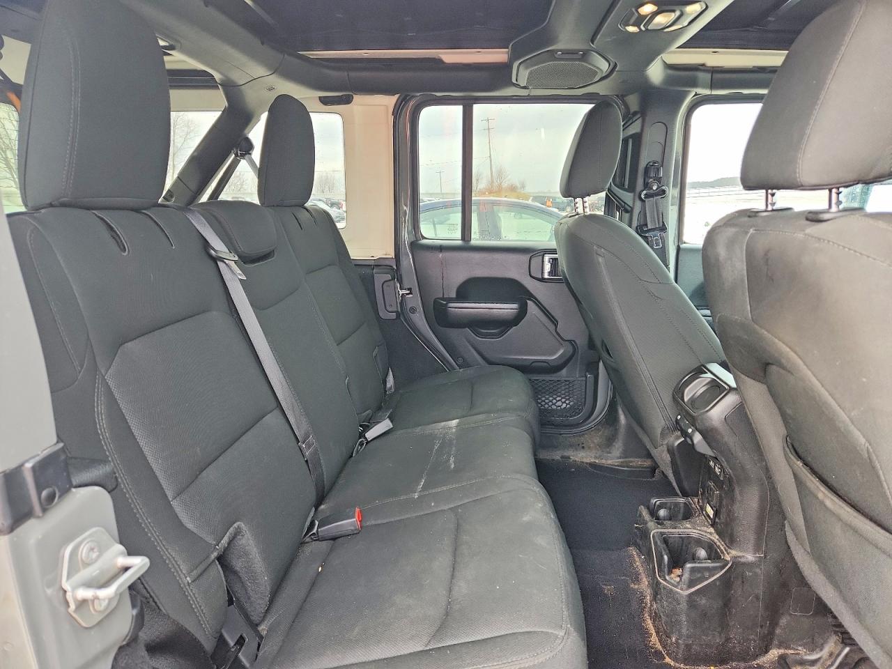 Jeep Wrangler Sport