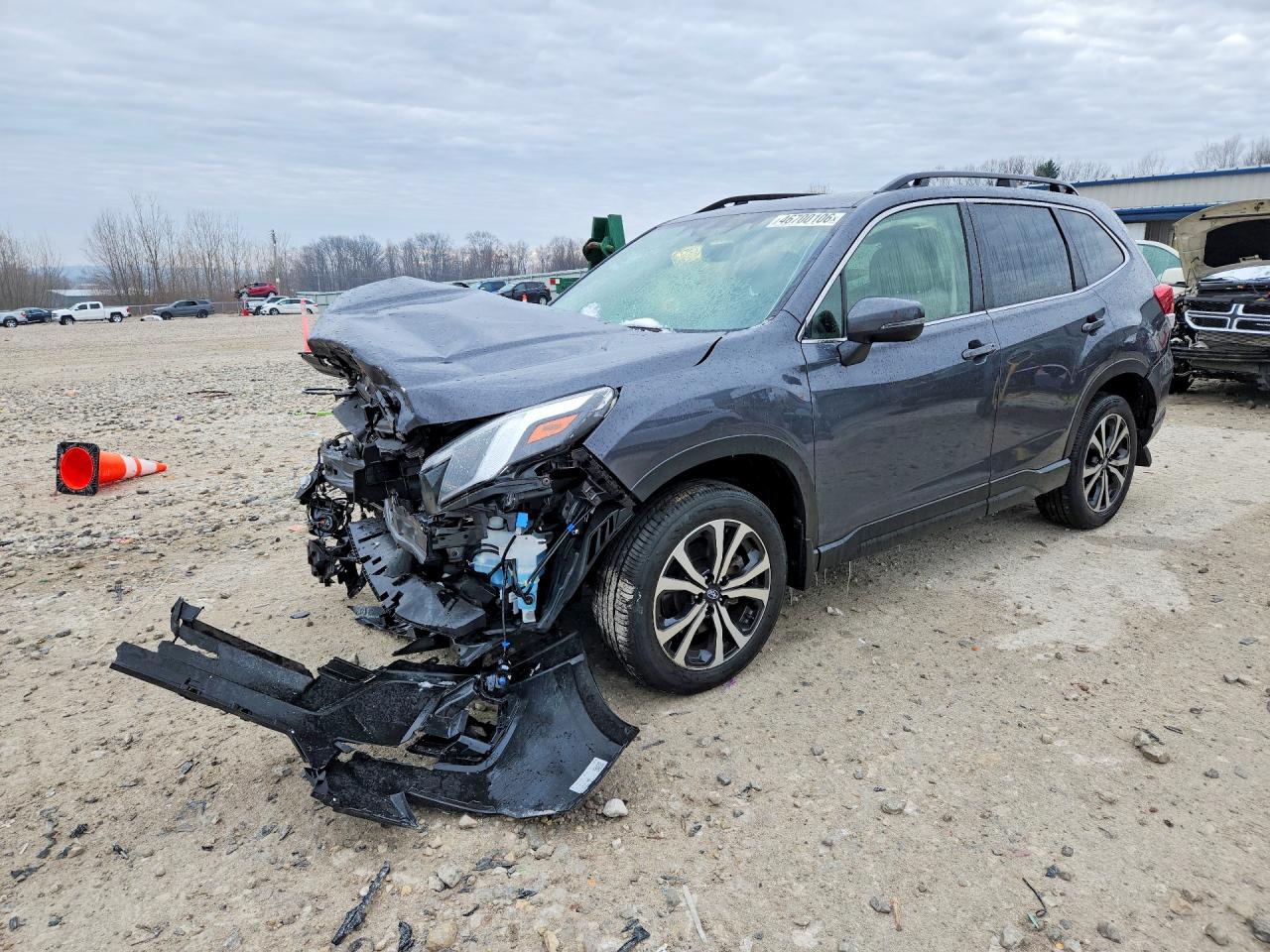 Salvage Subaru Forester Image
