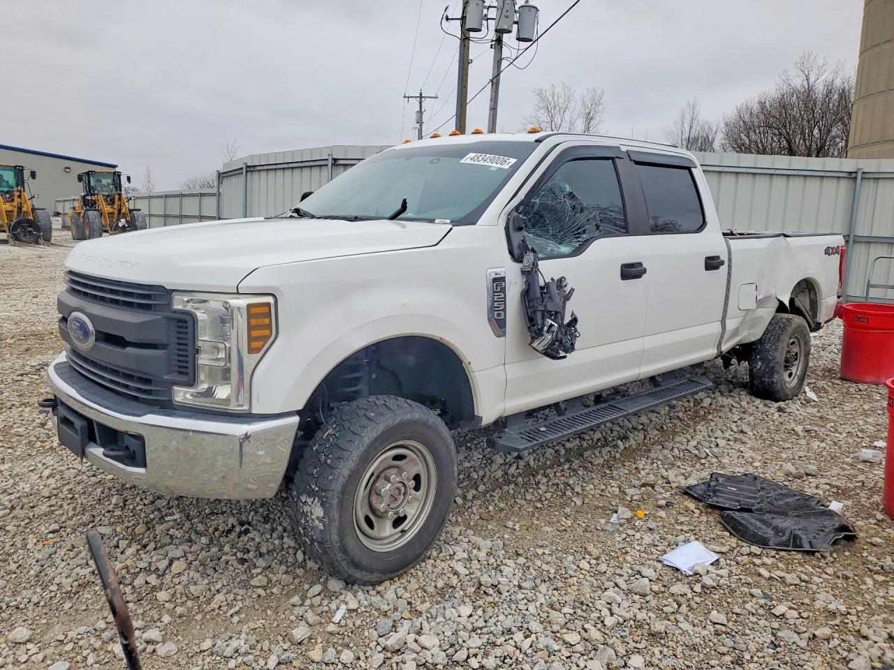 Salvage Ford F-250 Image