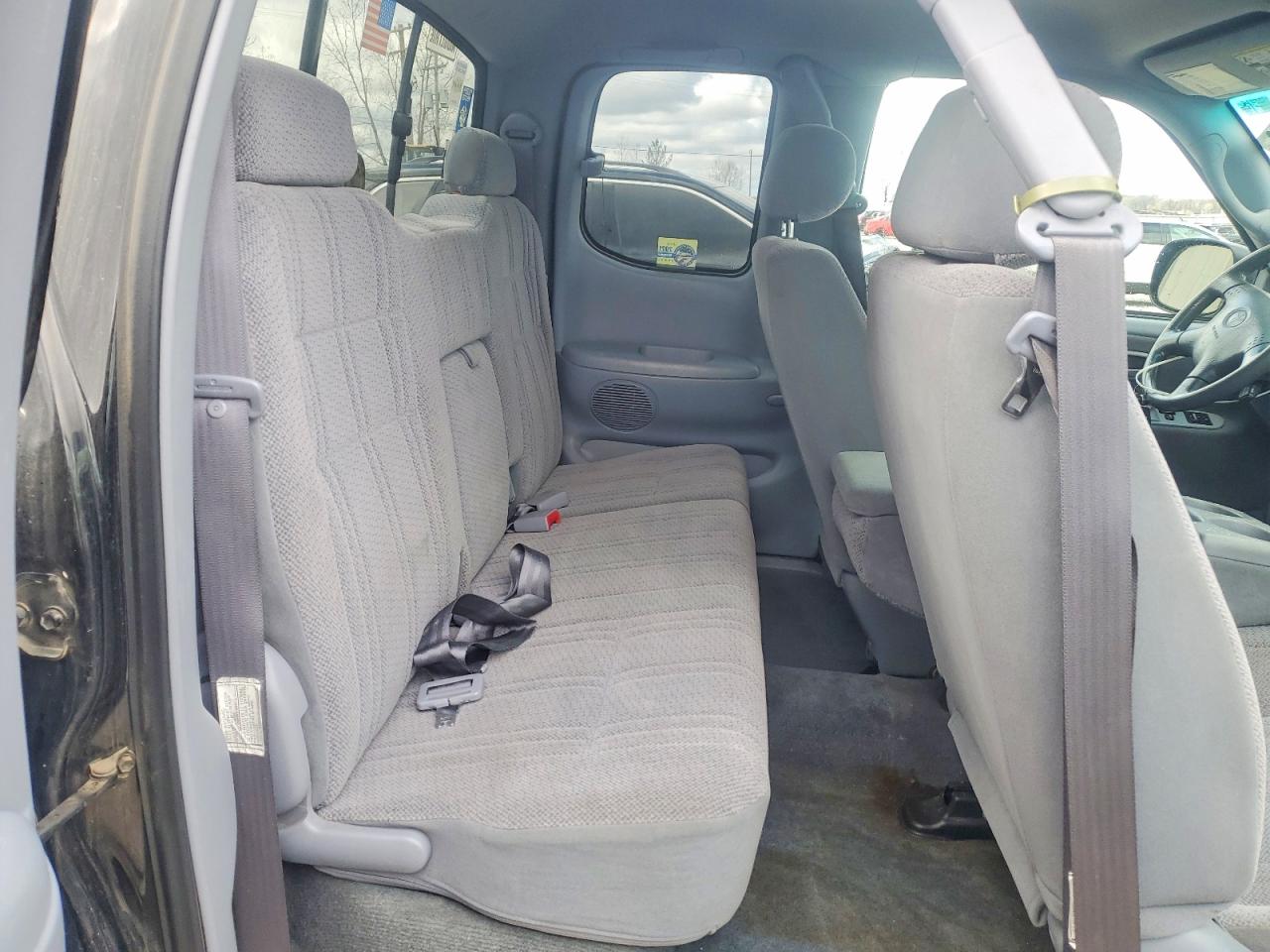 Toyota Tundra Sr5 V8