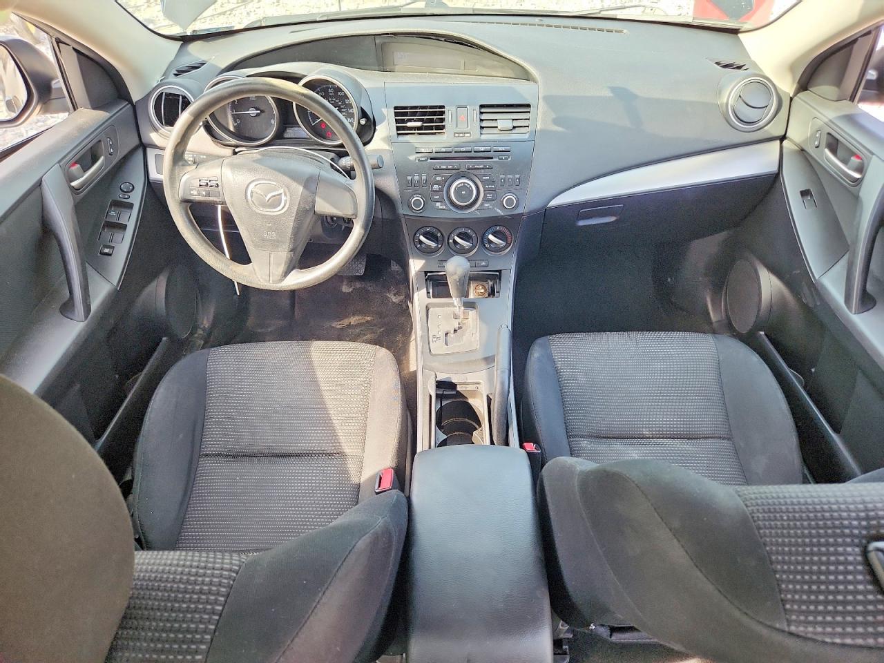 Mazda 3 I
