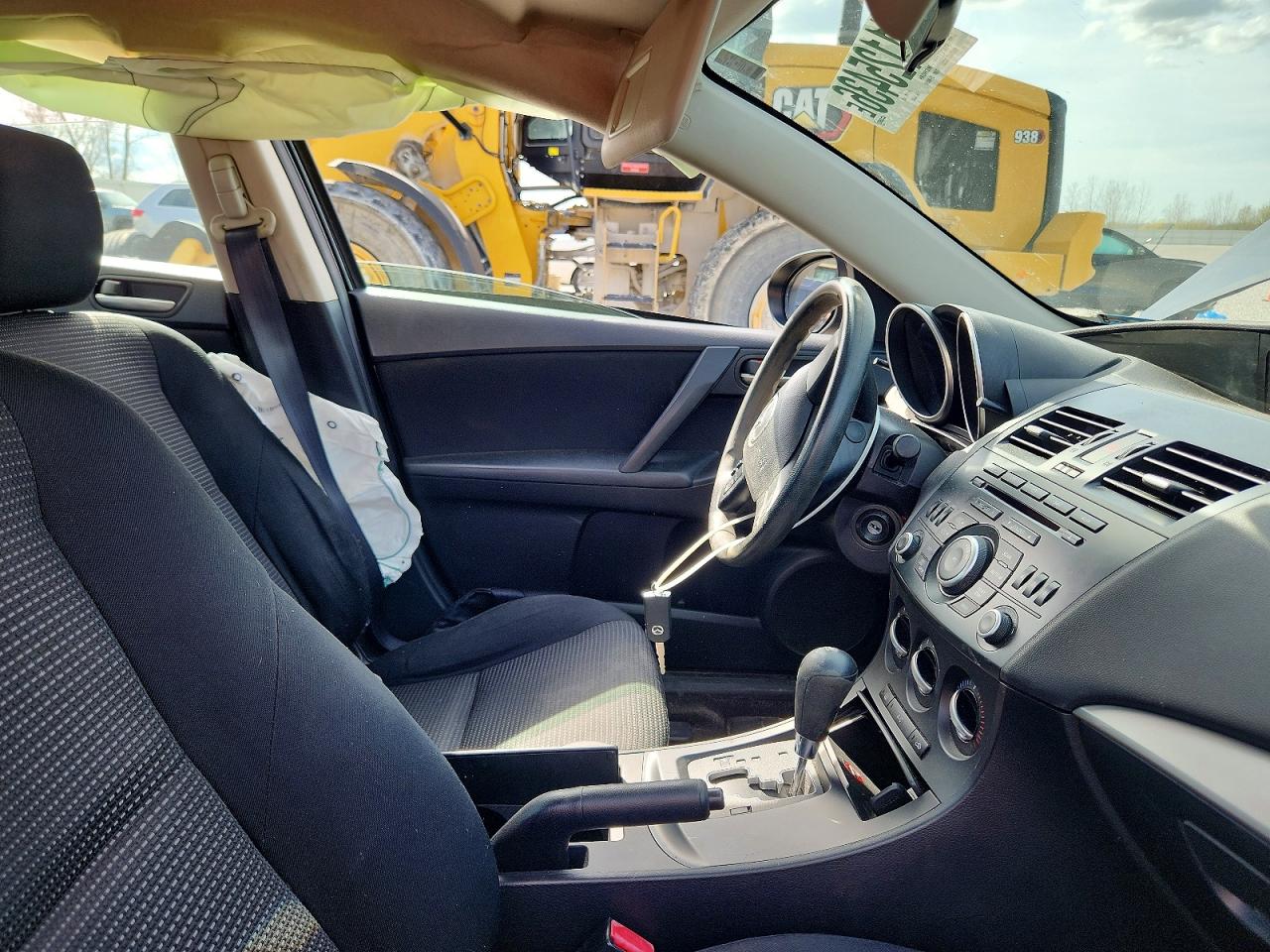 Mazda 3 I