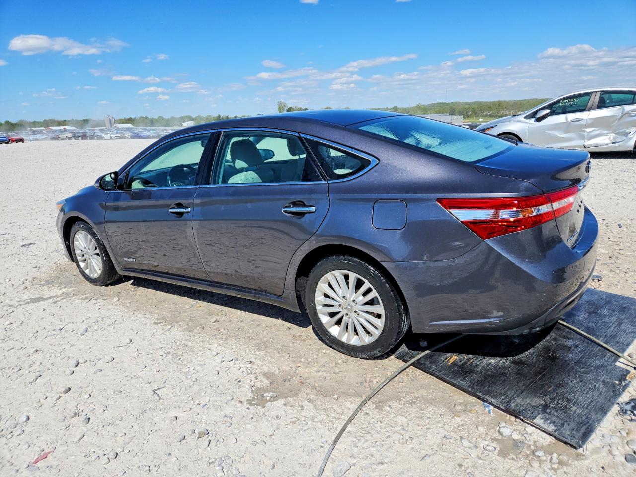 Toyota Avalon Xle Premium