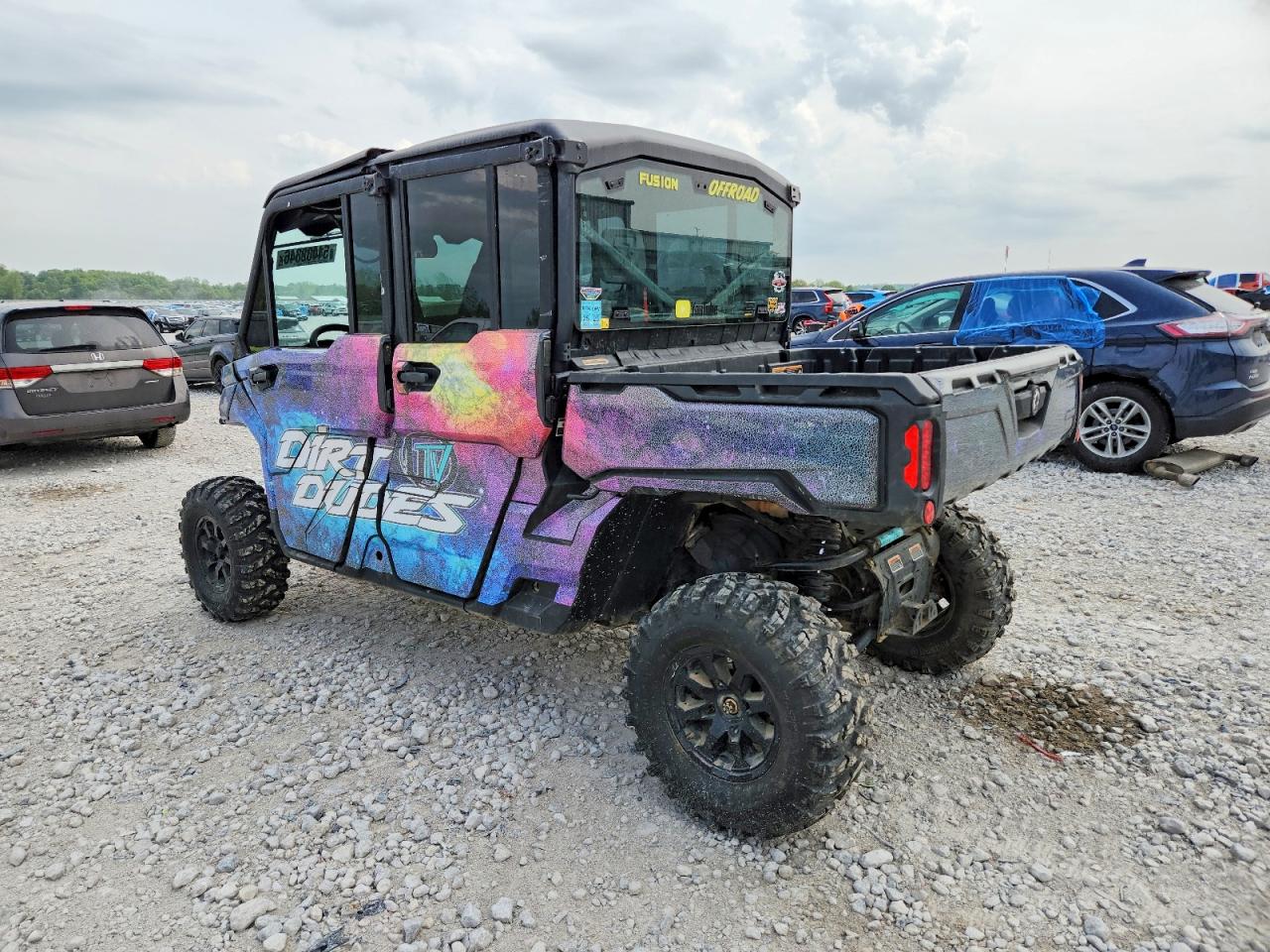 Can-Am Defender