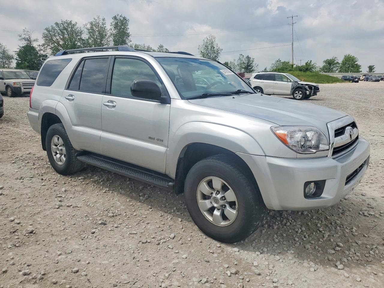 Toyota 4Runner Sr5