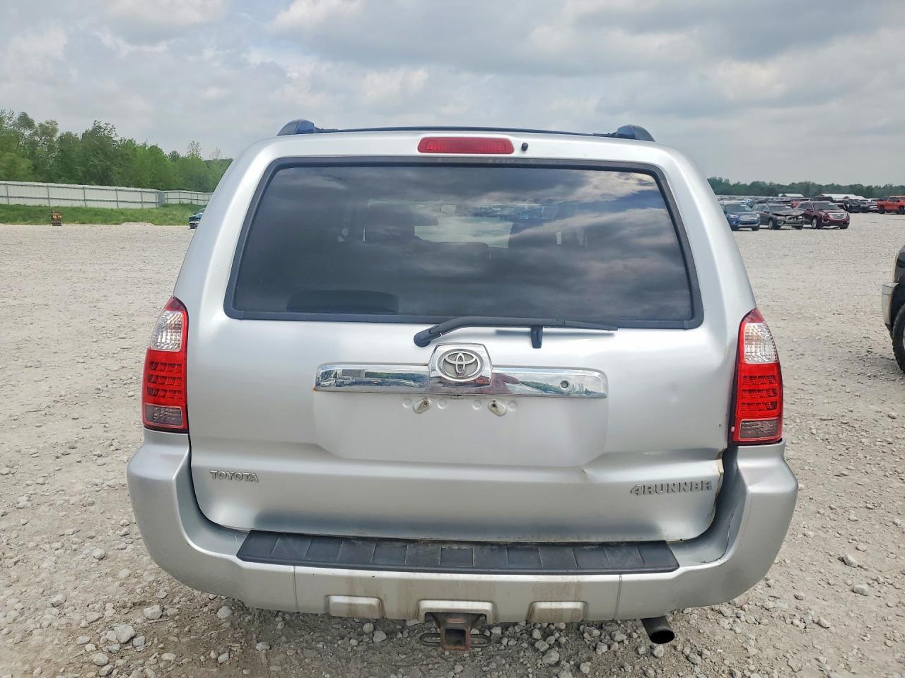 Toyota 4Runner Sr5