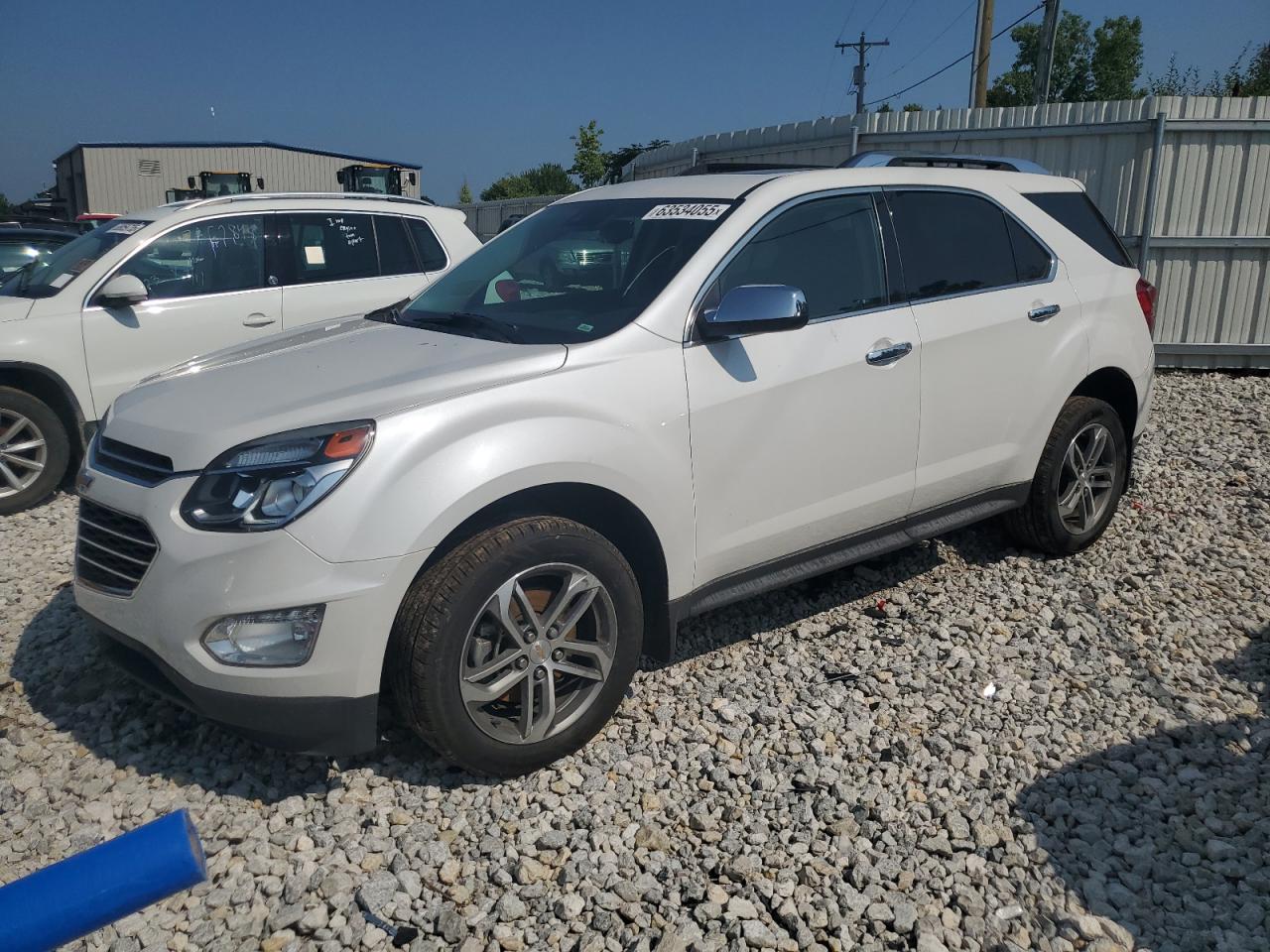Salvage Chevrolet Equinox Image