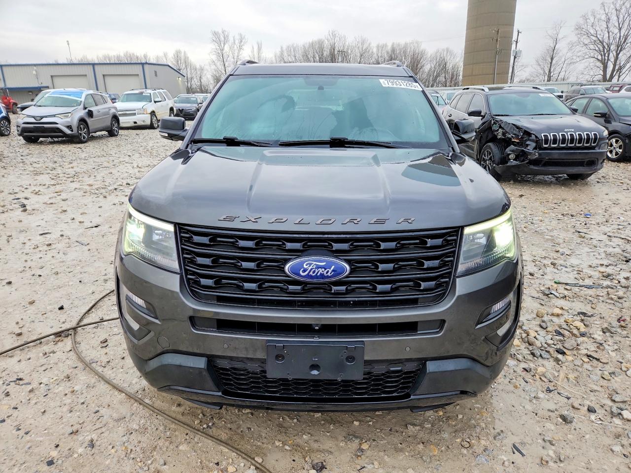 Ford Explorer Sport