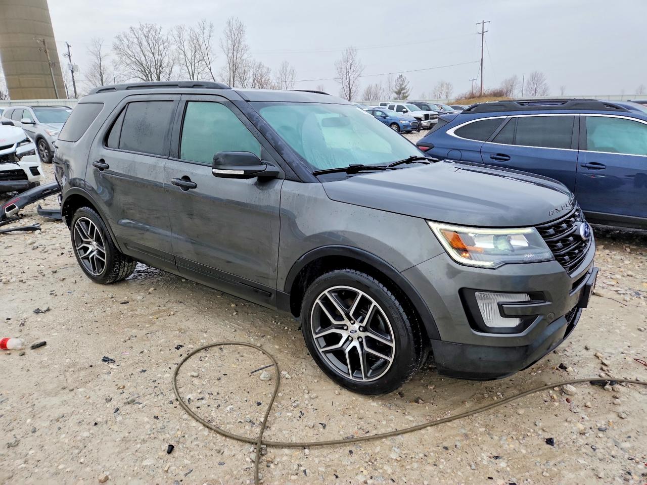 Ford Explorer Sport