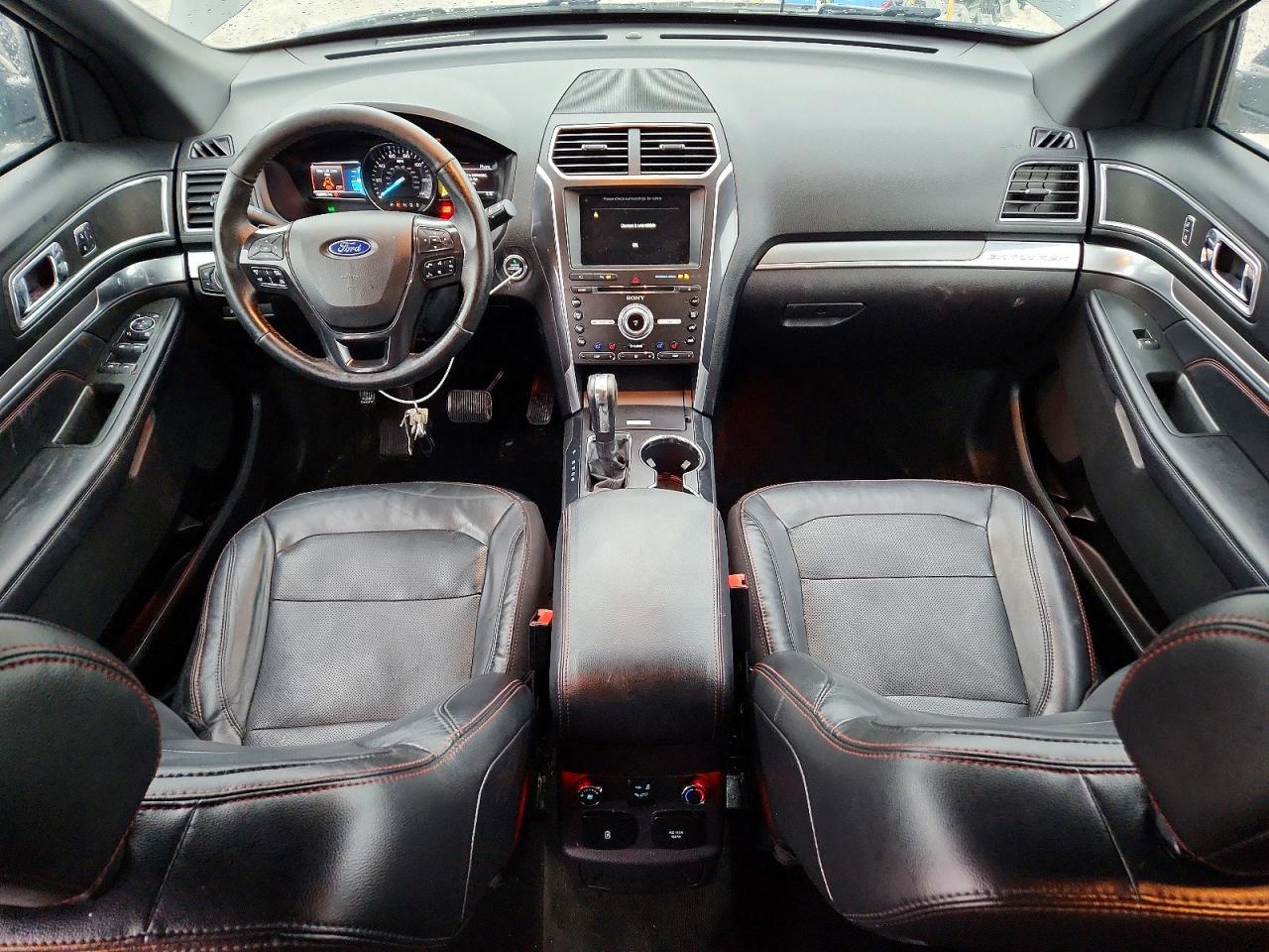 Ford Explorer Sport