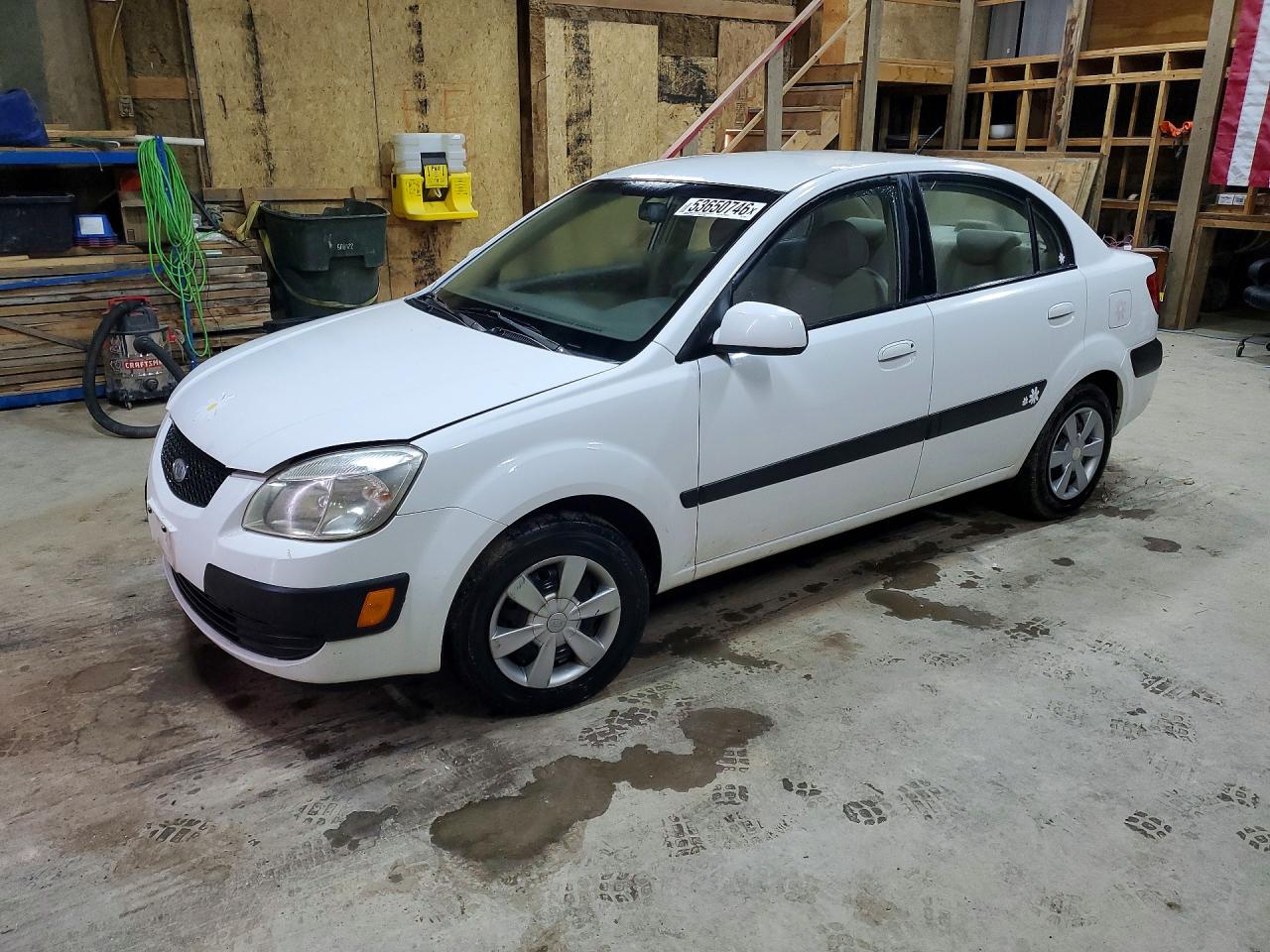 Salvage Kia Rio Image
