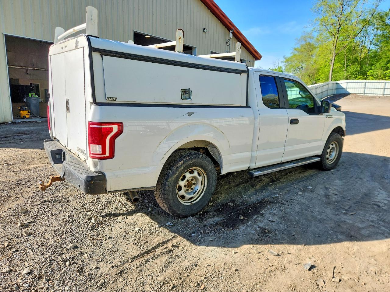 Ford F-150 Super Cab