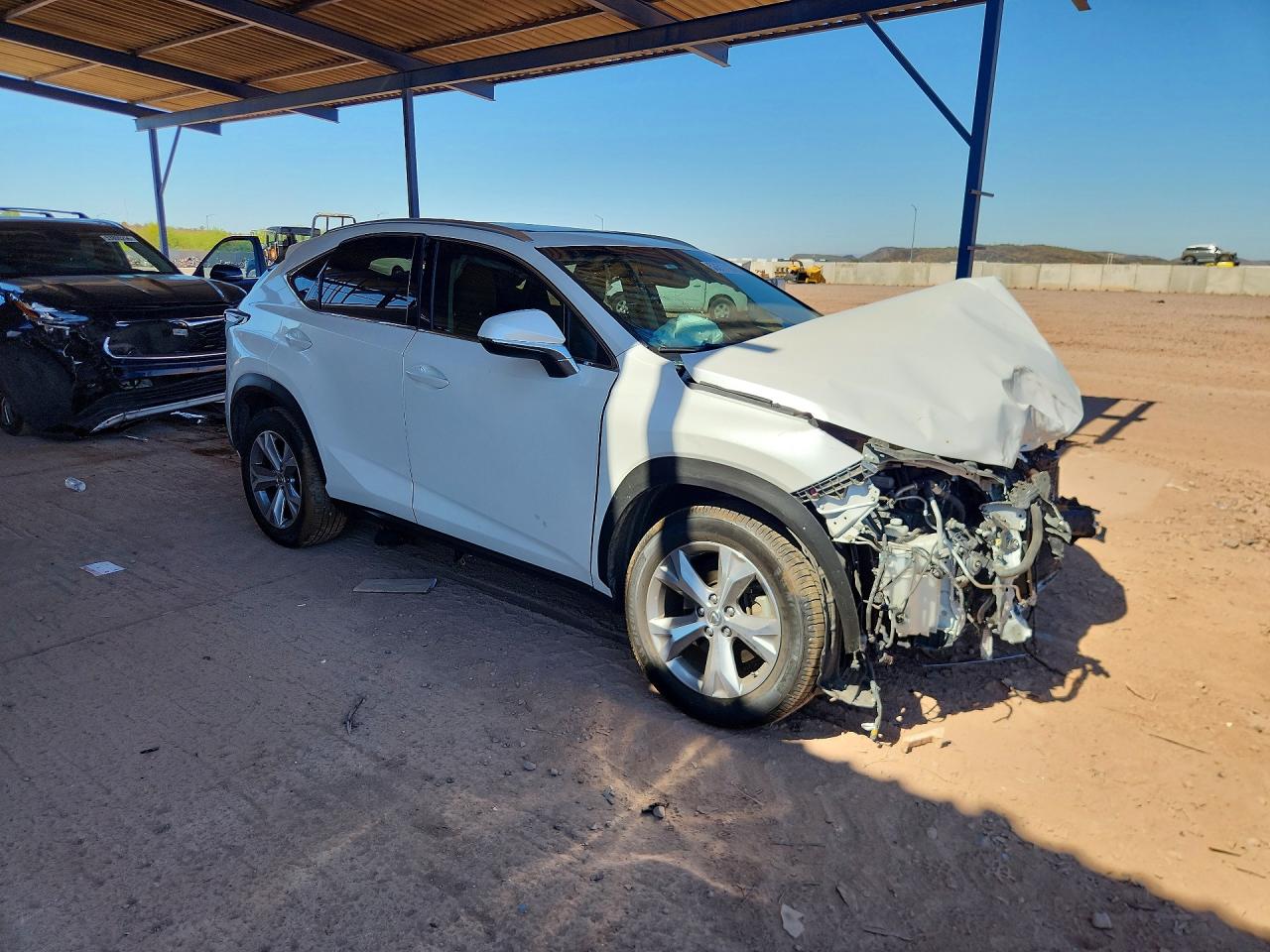 Lexus NX Base