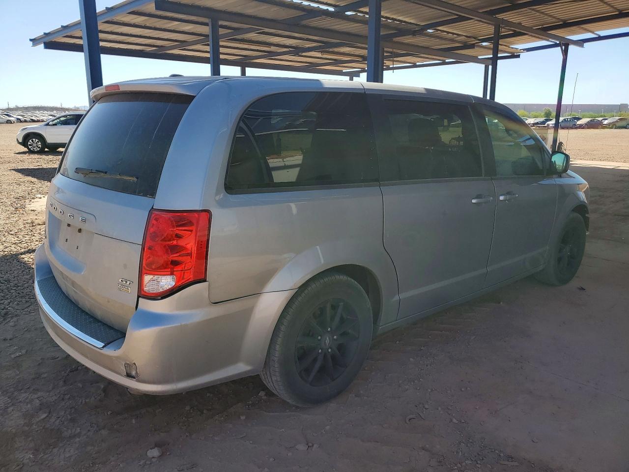 Dodge Caravan Gt