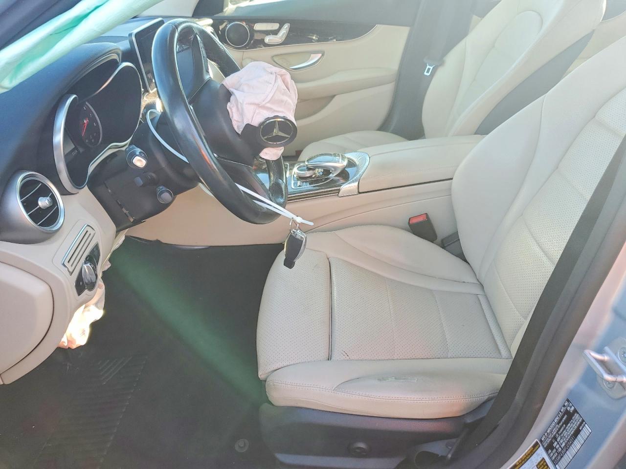 Mercedes-Benz C-Class 300
