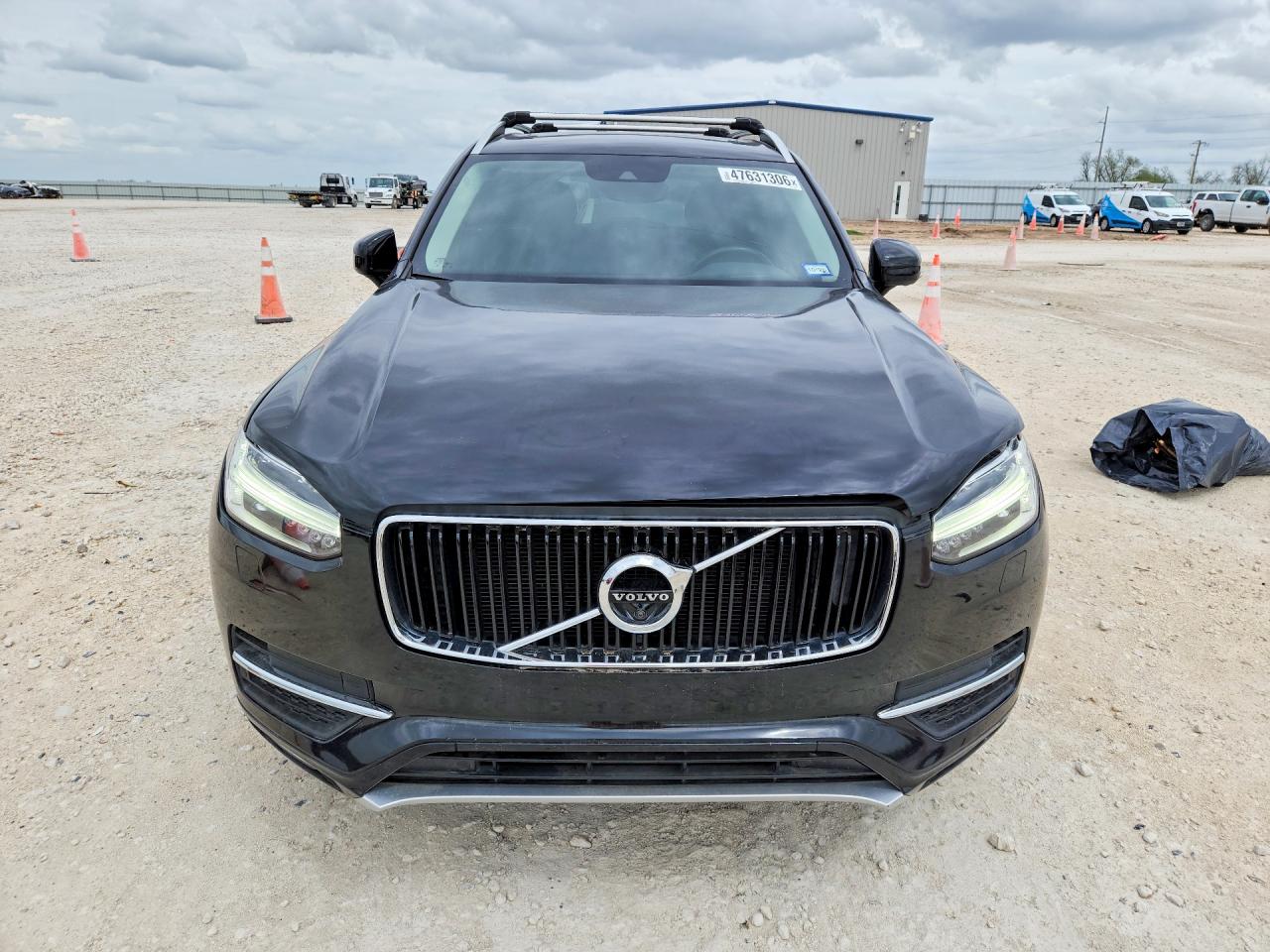 Volvo XC90 T6