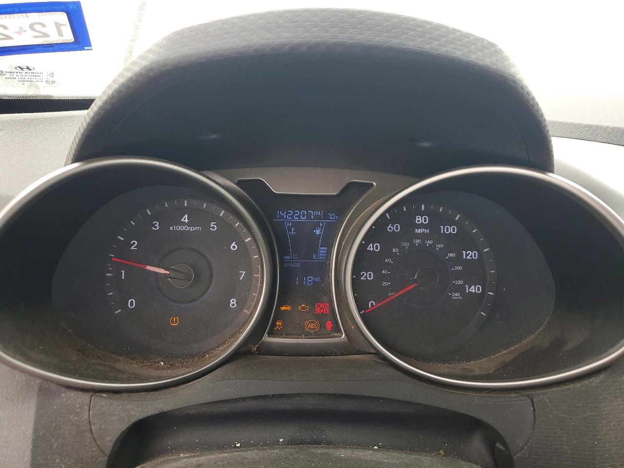 Hyundai VELOSTER Base