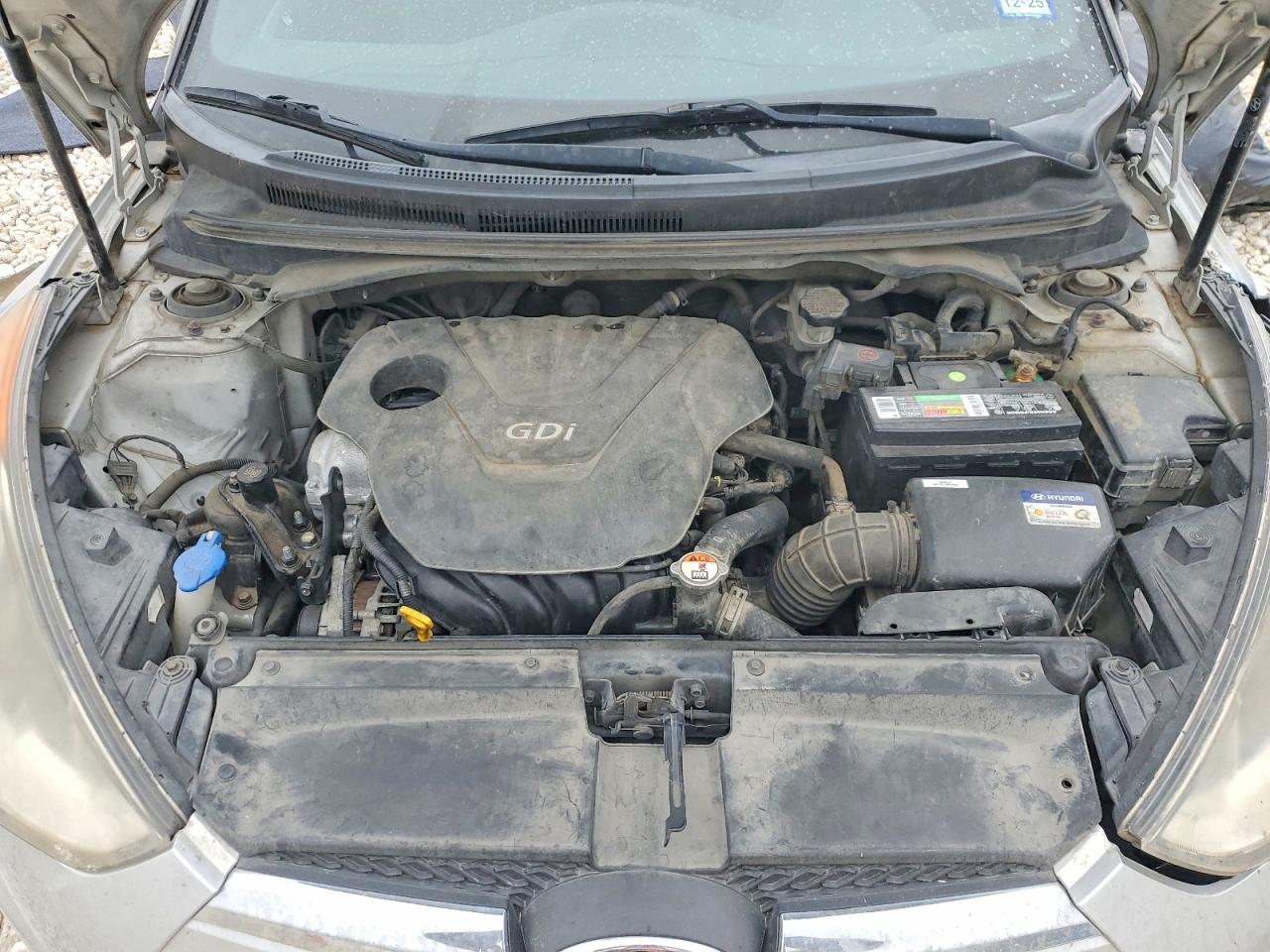 Hyundai VELOSTER Base