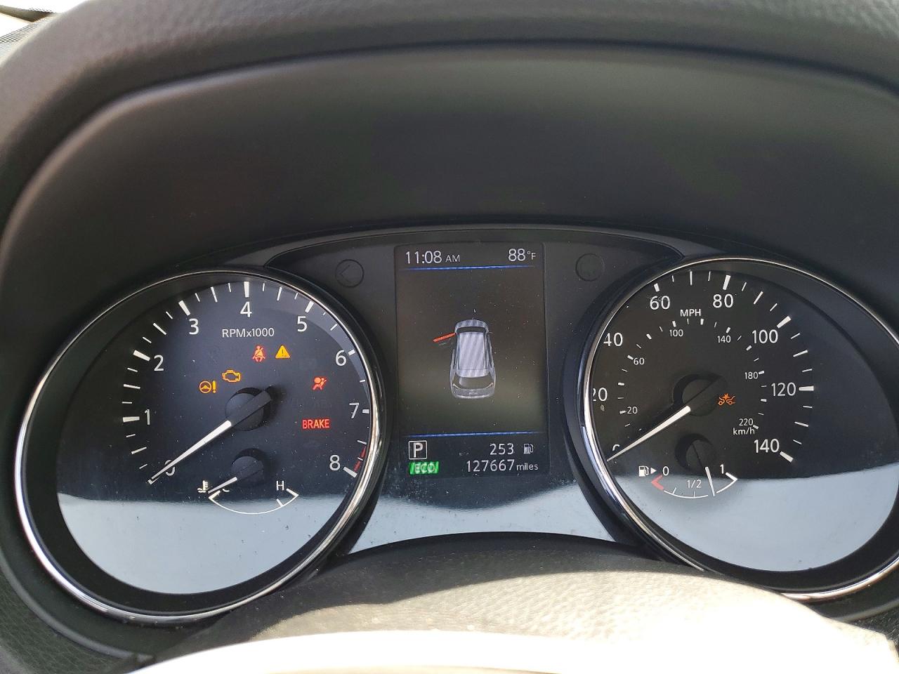 Nissan Rogue S