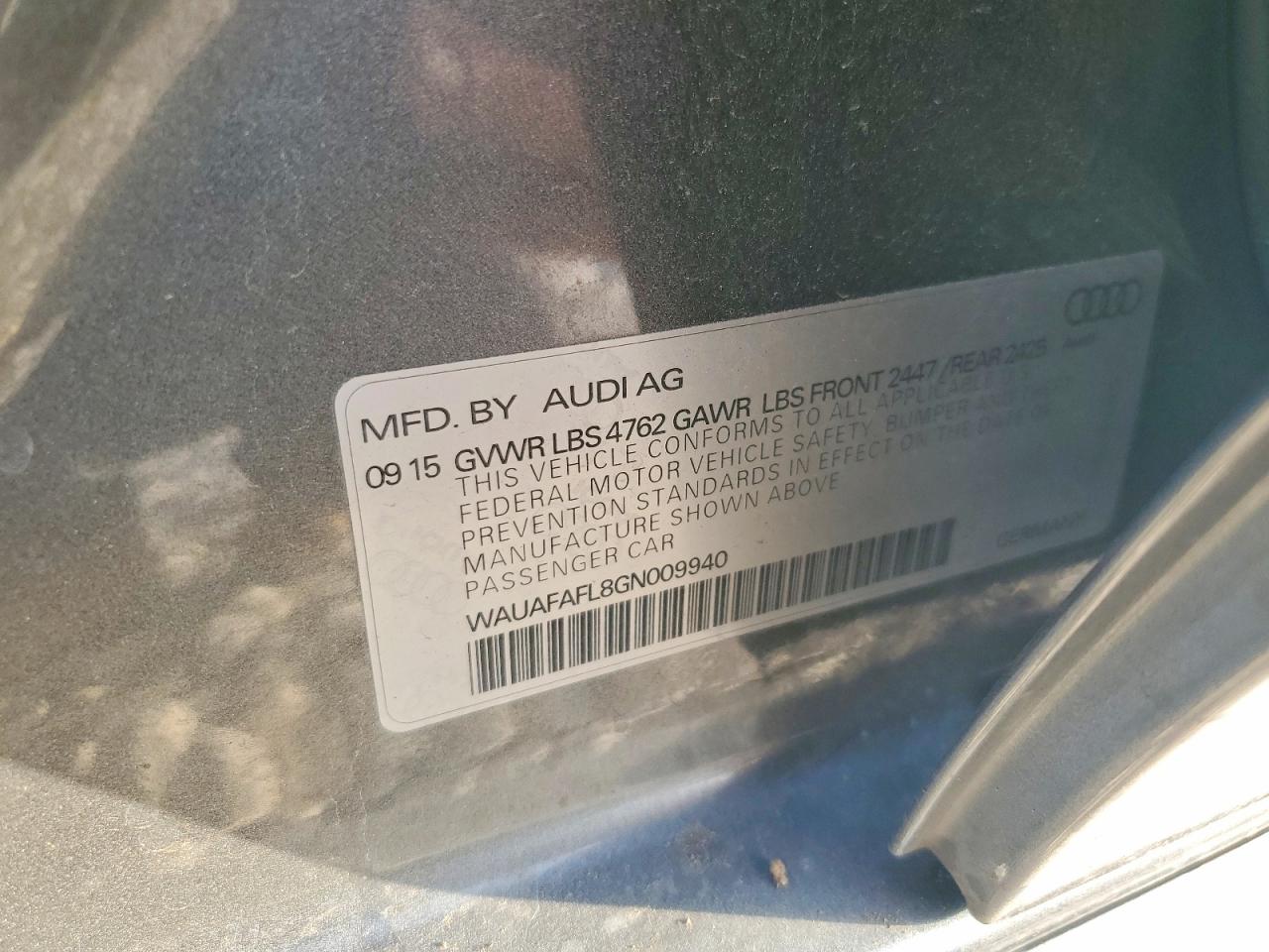 Audi A4 Premium S-line