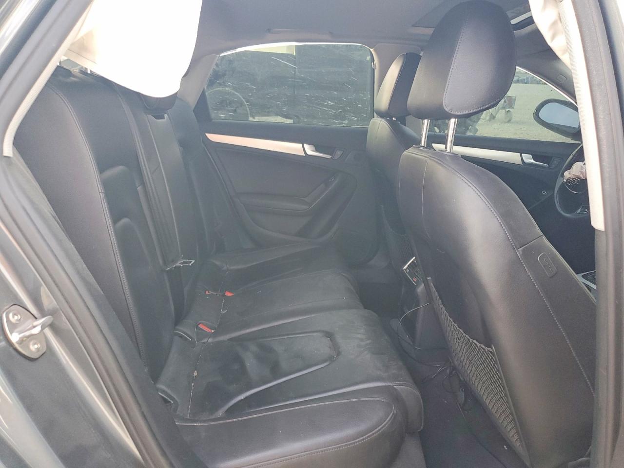 Audi A4 Premium S-line