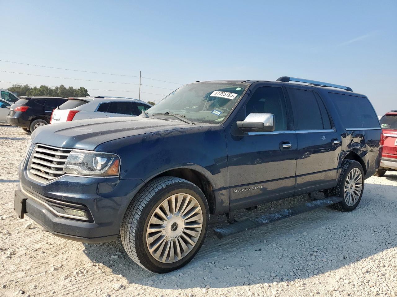Salvage Lincoln Navigator Image
