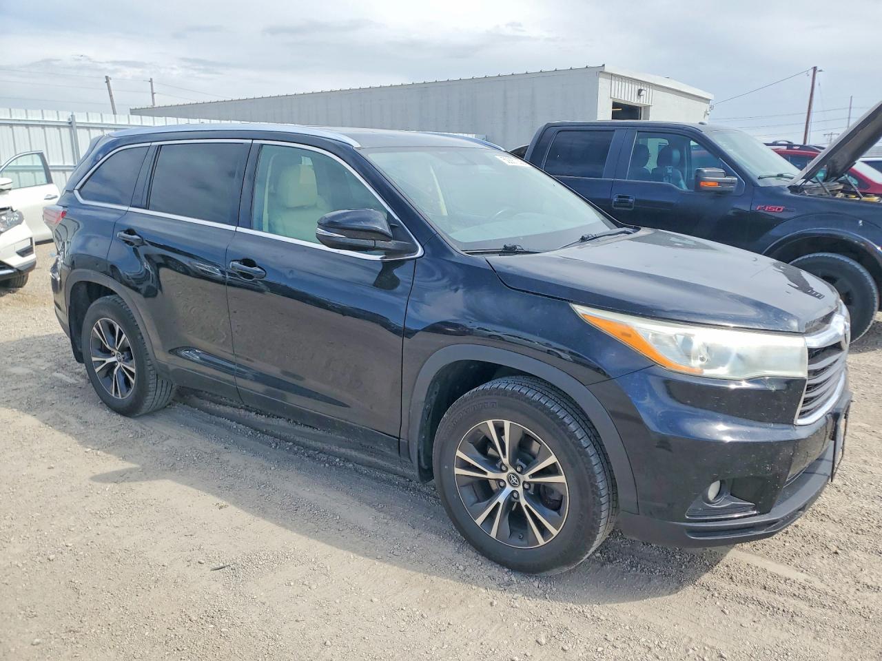 Toyota Highlander Xle