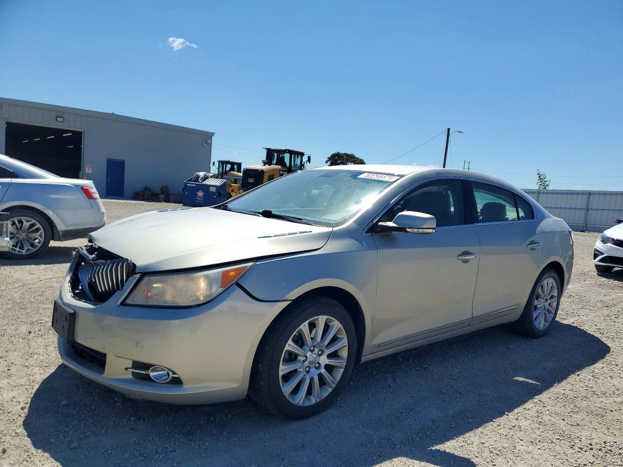 Salvage Buick LaCrosse Image