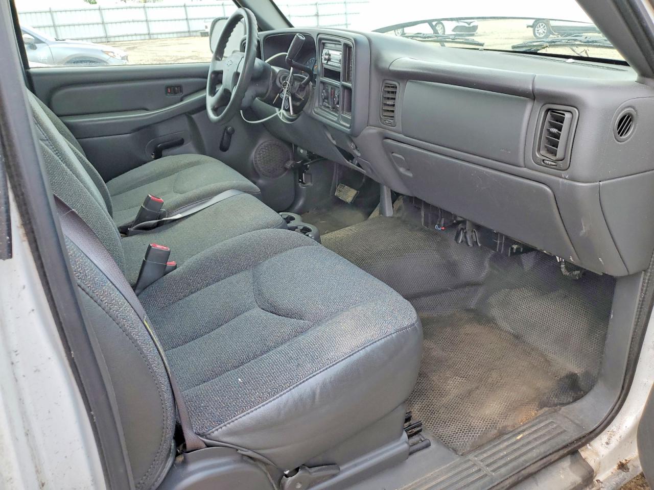 Chevrolet Silverado C1500