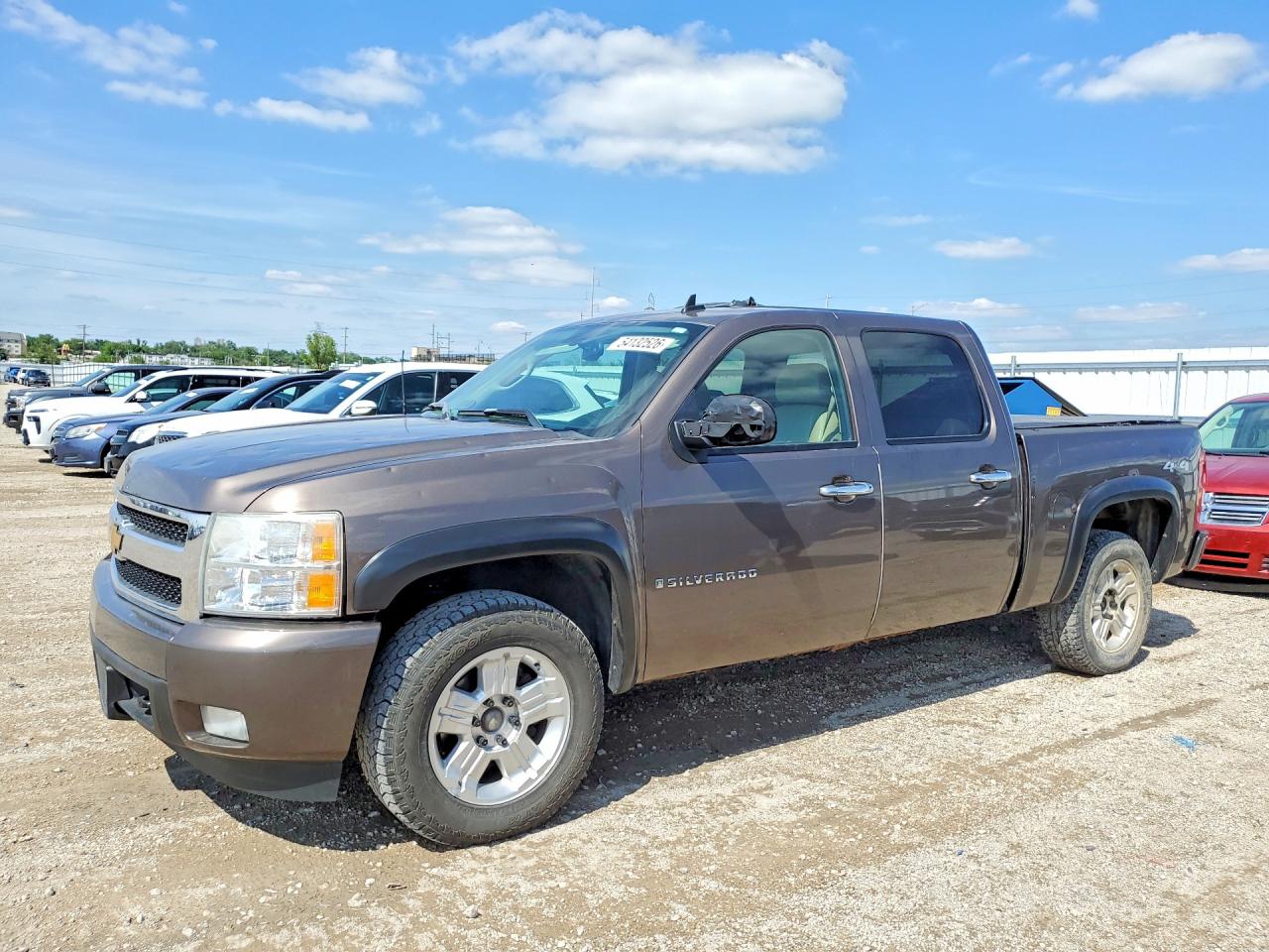 Salvage Chevrolet Silverado Image