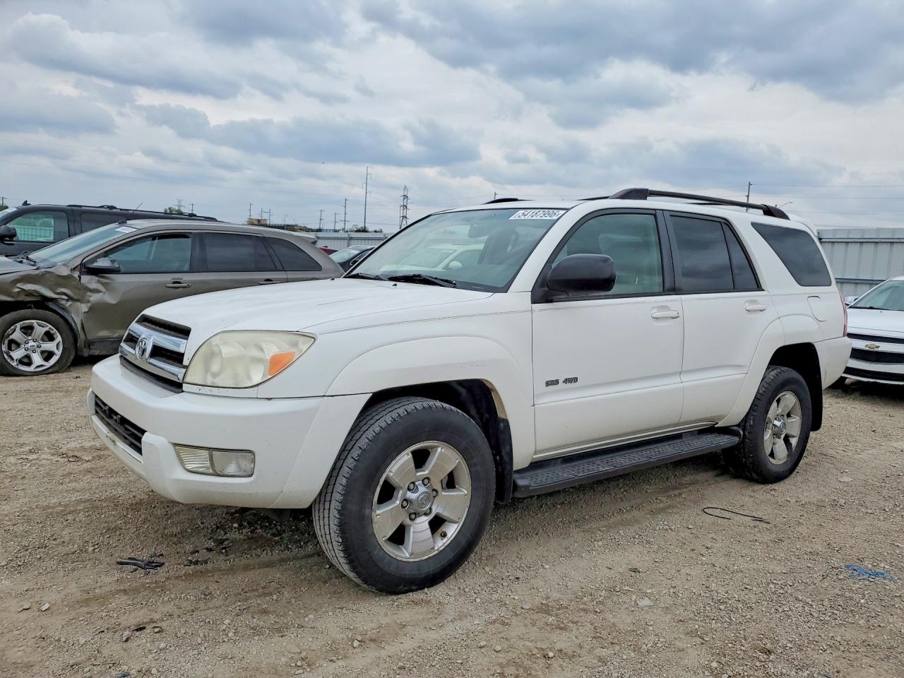 Salvage Toyota 4Runner Image