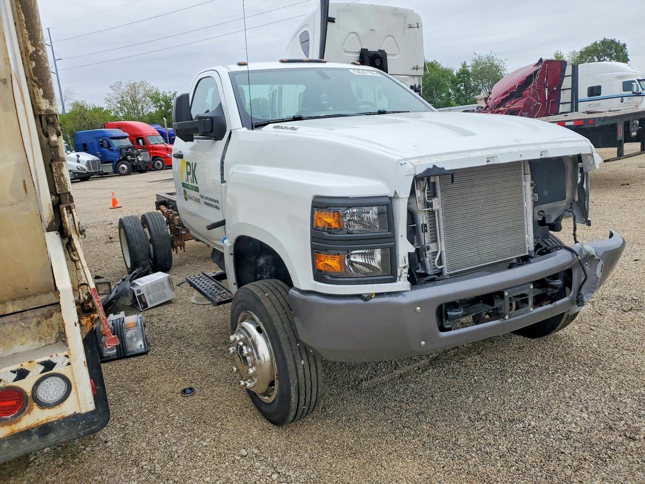 Chevrolet Silverado Medium Duty