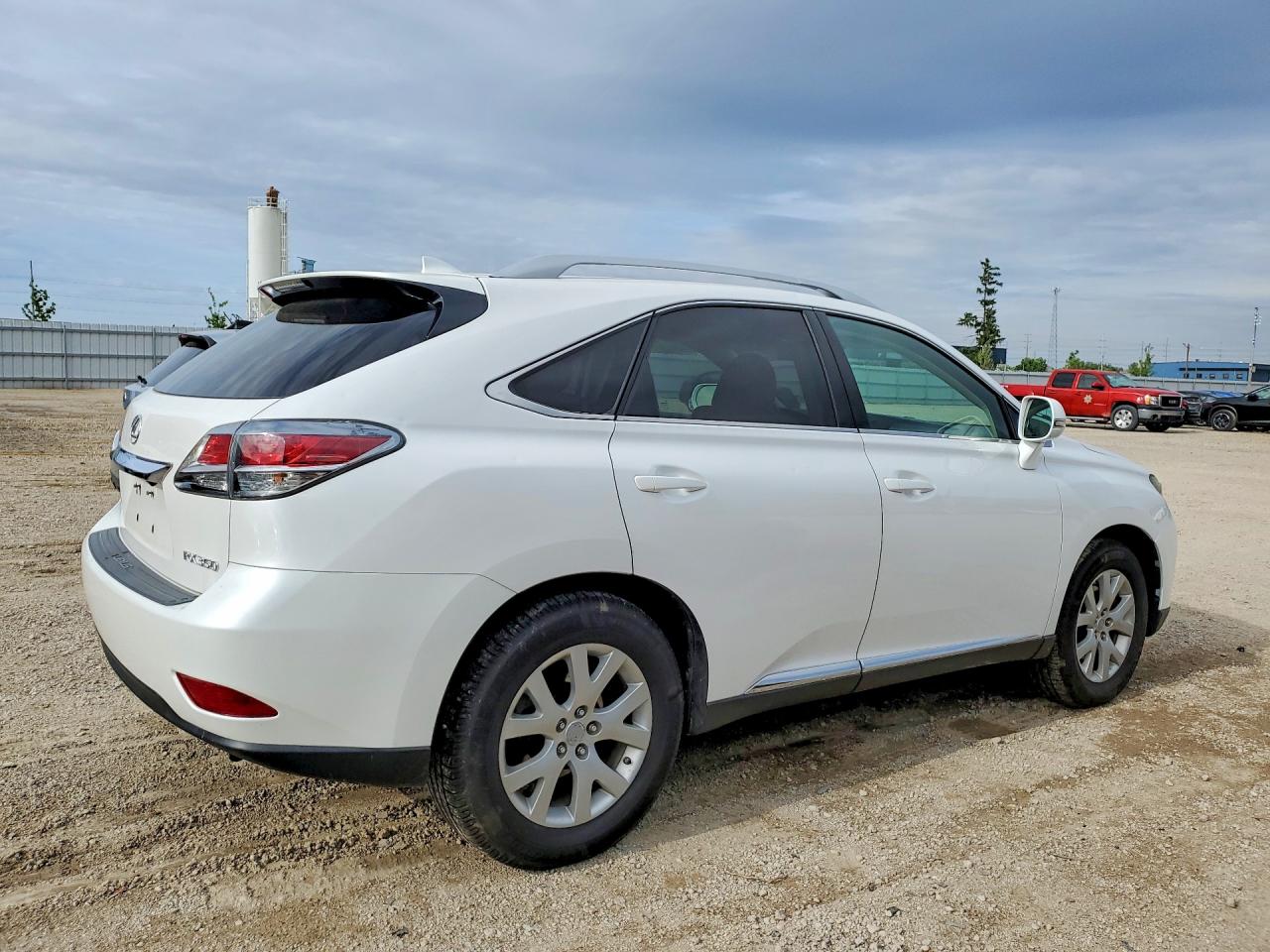 Lexus RX Base