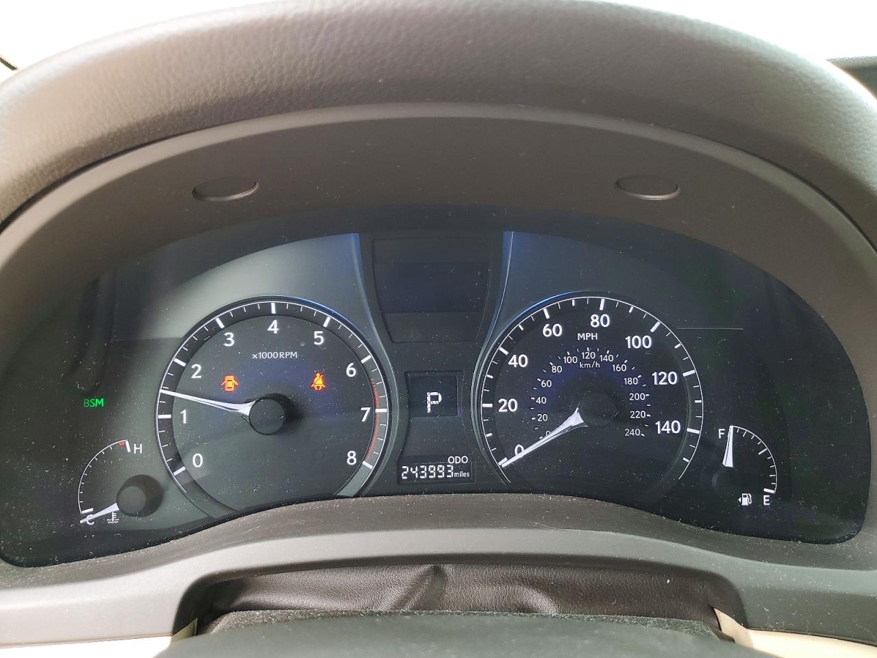 Lexus RX Base