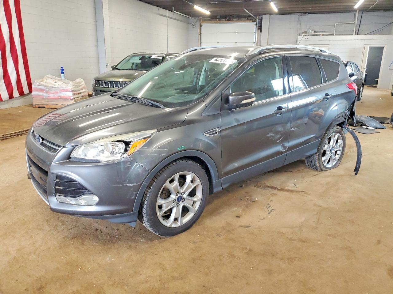 Salvage Ford Escape Image