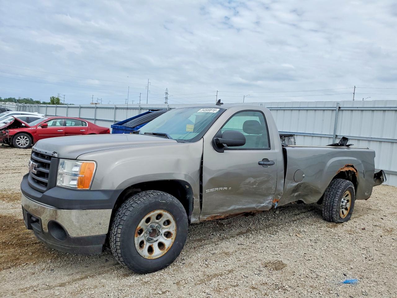 Salvage GMC Sierra Image