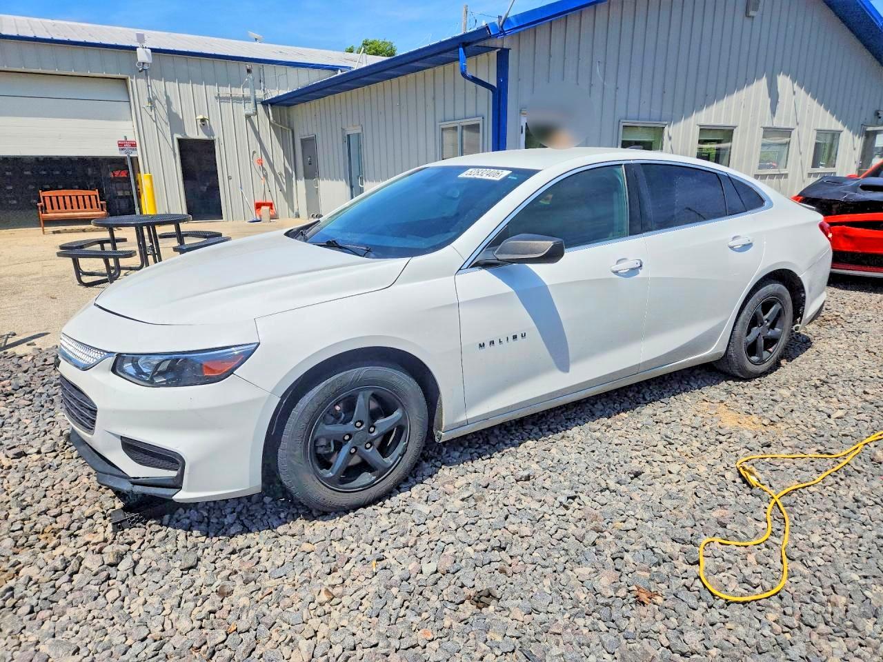 Salvage Chevrolet Malibu Image