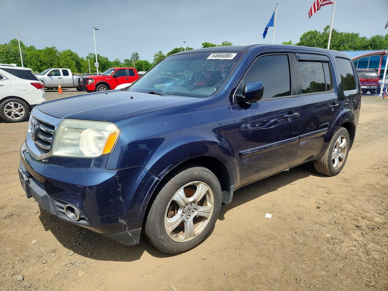 Salvage Honda Pilot Image