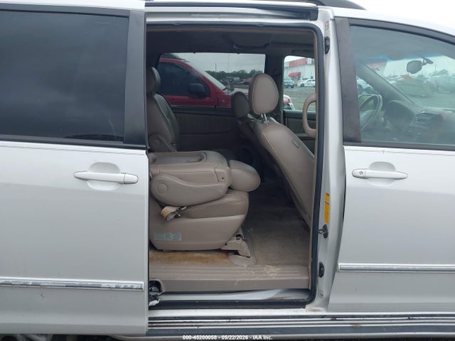 Toyota Sienna Xle Limited
