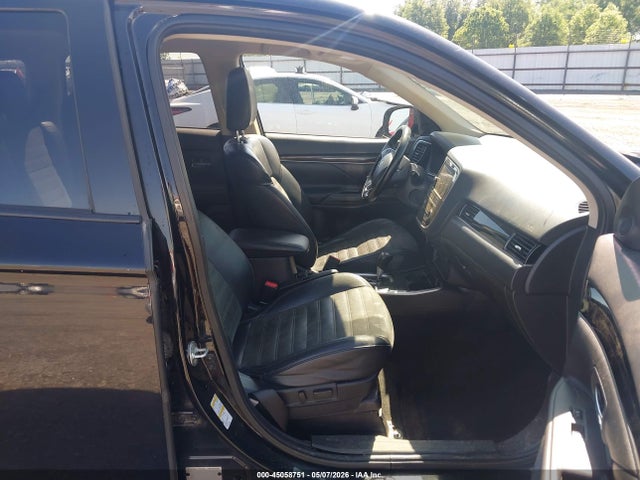 Mitsubishi Outlander Se