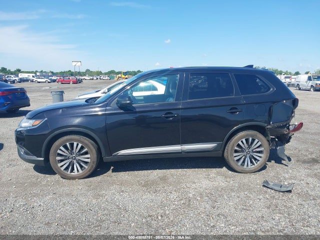 Mitsubishi Outlander Se