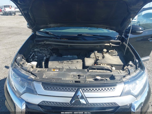 Mitsubishi Outlander Se