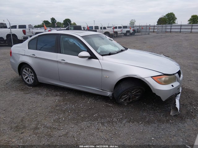 Salvage BMW 3 Series Image