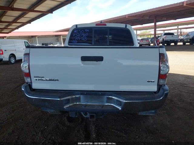 Toyota Tacoma Base V6