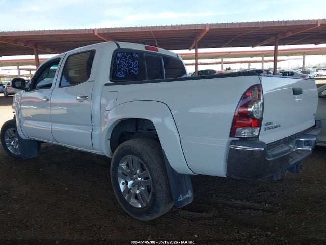 Toyota Tacoma Base V6