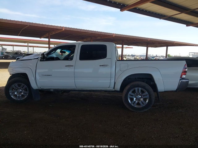 Toyota Tacoma Base V6