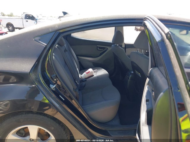 Hyundai ELANTRA Se